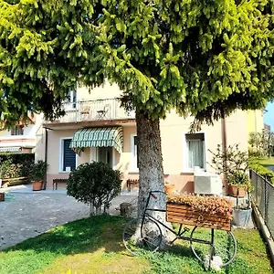Les Amis , Peschiera del Garda Italia